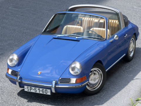 Porsche 911 Targa 1965 3D Model
